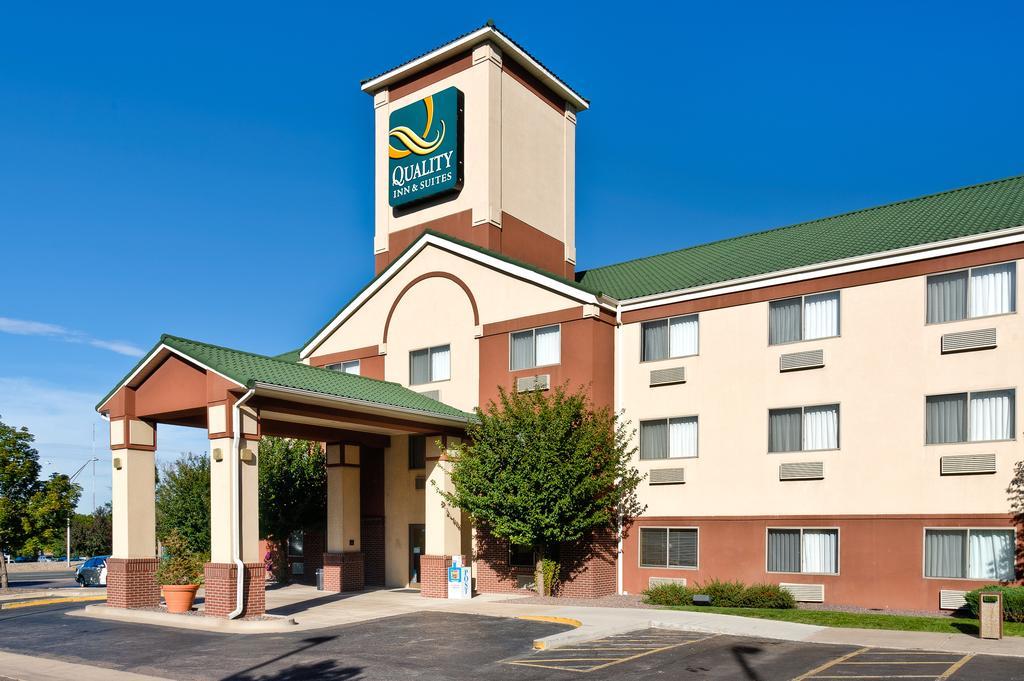 Quality Inn & Suites Lakewood - Denver Southwest Exterior foto